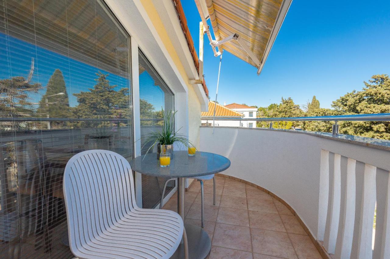 Apartments Dalmata Biograd Na Moru Extérieur photo