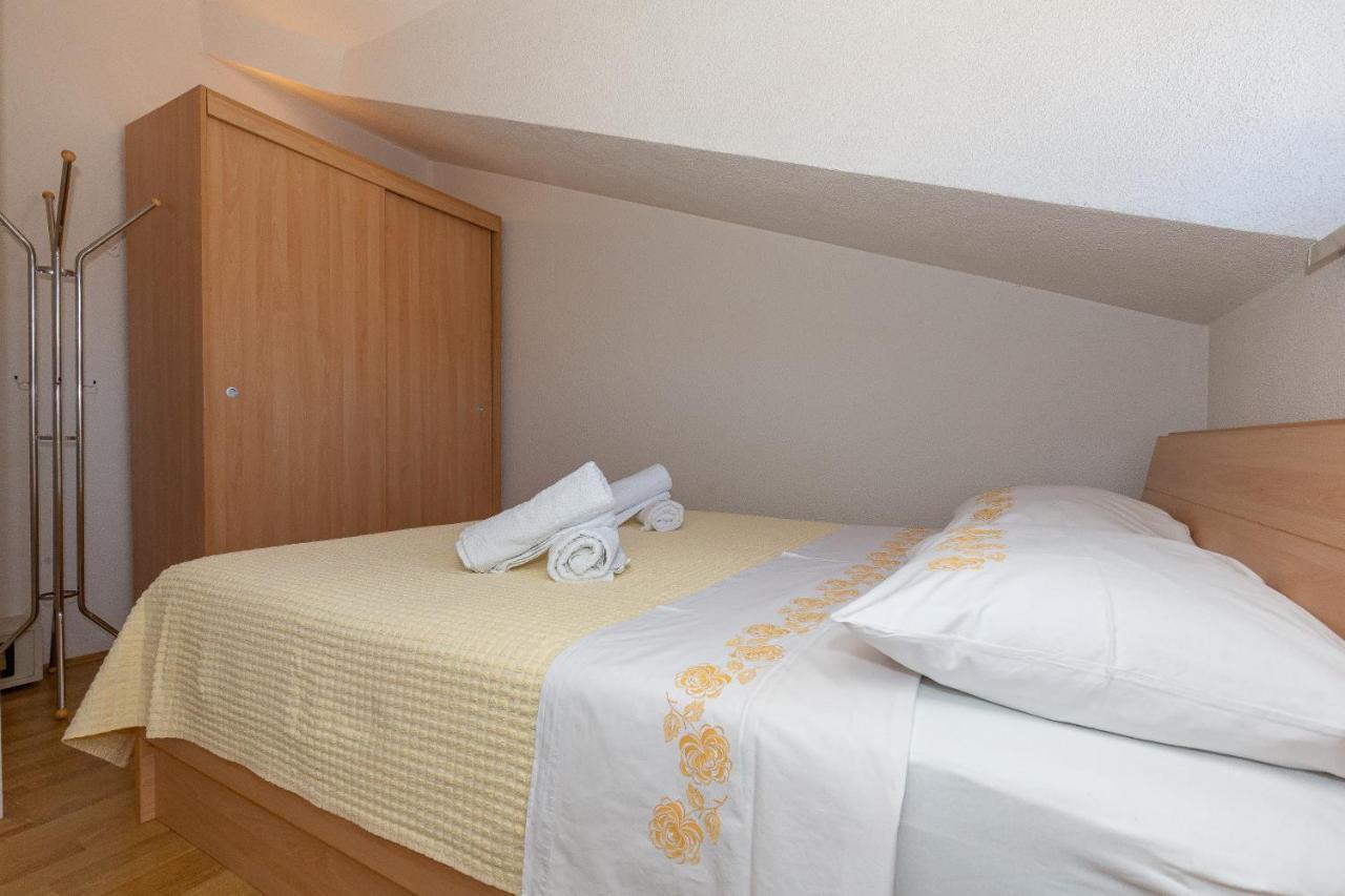 Apartments Dalmata Biograd Na Moru Extérieur photo