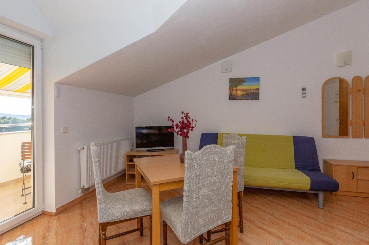 Apartments Dalmata Biograd Na Moru Extérieur photo