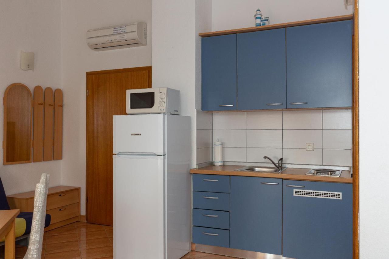 Apartments Dalmata Biograd Na Moru Extérieur photo
