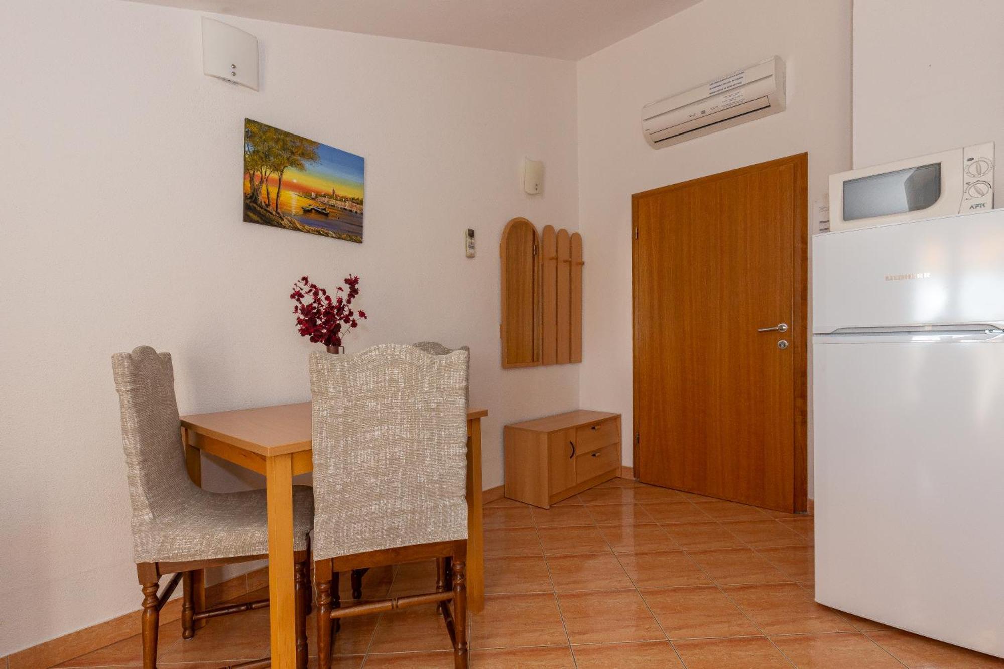 Apartments Dalmata Biograd Na Moru Extérieur photo