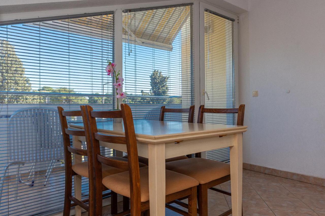Apartments Dalmata Biograd Na Moru Extérieur photo